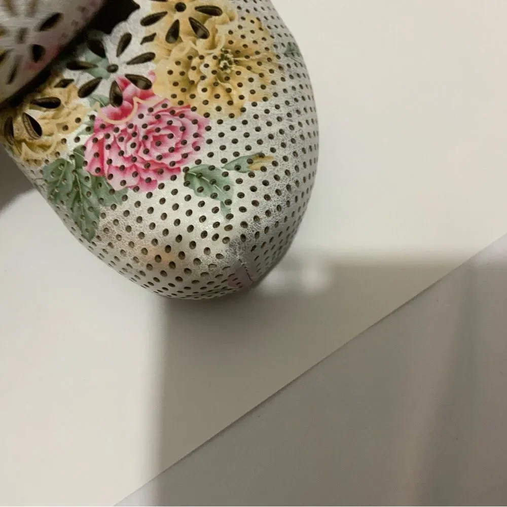 NWOT L’Artiste Leather Shoes AAHNA  flower cutout design size 42 (10.5 /11) - Picture 10 of 16